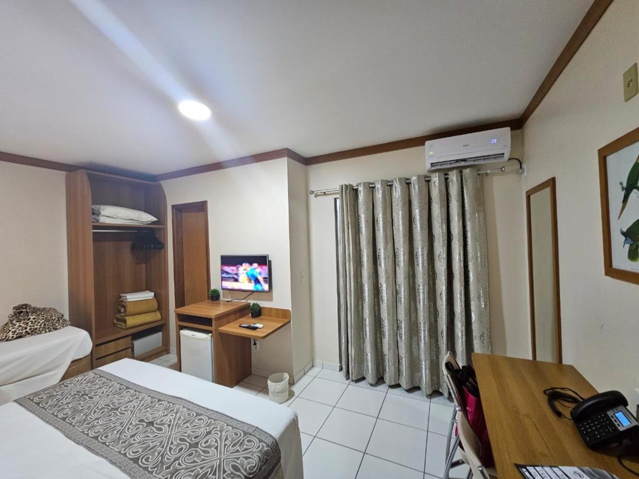 Golden Dolphin Resort - Grand & Express - Caldas Novas - Com Tv A Cabo - Aguas Termais Buitenkant foto